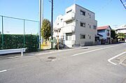 武蔵小杉駅より徒歩13分 築8年10ヶ月 3階建の賃貸物件