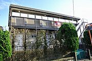 新百合ヶ丘駅より徒歩15分 築42年6ヶ月 2階建の賃貸物件