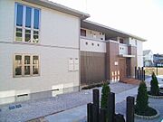 社家駅より徒歩6分 築16年3ヶ月 2階建の賃貸物件