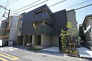 本厚木駅より徒歩3分 新築 3階建の賃貸物件