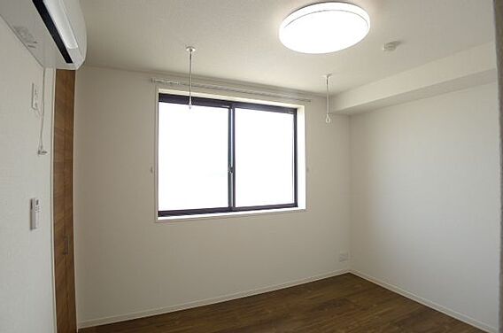 アルフラット_内装_2