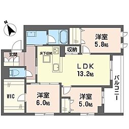 セントリビエ 1階3LDKの間取り