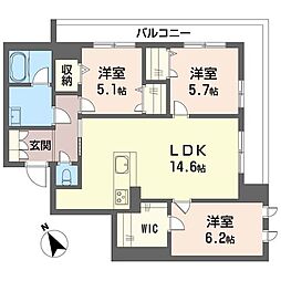 セントリビエ 2階3LDKの間取り