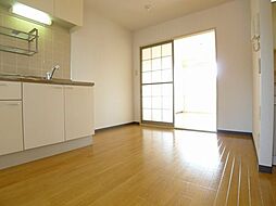 コートビレッジＢ 00205 2階2Kの室内