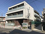 稲毛駅より徒歩8分 築6年10ヶ月 3階建の賃貸物件