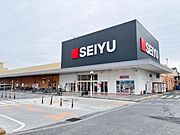 スーパー『西友』まで140ｍです。
