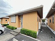 小山駅より徒歩27分 1階 築19年8ヶ月の賃貸物件