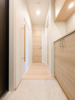 レザレII_内装_9