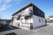 古河駅よりバス9分 徒歩10分 築16年8ヶ月 2階建の賃貸物件