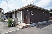 小山駅よりバス22分 徒歩5分 築18年4ヶ月 1階建の賃貸物件
