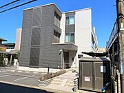 五井駅より徒歩6分 築11年4ヶ月 3階建の賃貸物件