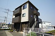 上中居貸住宅 3階 築4年10ヶ月の賃貸物件