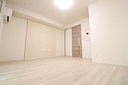 D room千代田町 102 1階1Kのリビング/ダイニング