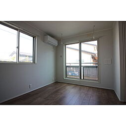 グランシャス・雅 102 1階1LDKのリビング/ダイニング