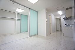 アン・グレーヌ 105 1階1SKのリビング/ダイニング