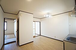 アカギ第三3ハイツ 102 1階2DKのリビング/ダイニング