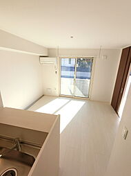 メゾン・ド・ミッシェル 101 1階2LDKのリビング/ダイニング