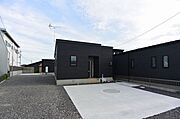 国定駅より徒歩30分 新築 1階建の賃貸物件