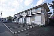 福生駅よりバス16分 徒歩8分 2階 築32年7ヶ月の賃貸物件