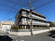 小岩駅より徒歩13分 築15年 3階建の賃貸物件