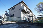 下飯田駅よりバス9分 徒歩1分 築37年5ヶ月 2階建の賃貸物件