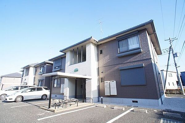 apartment 埼玉県比企郡滑川町月の輪５丁目11-1
地図を見る