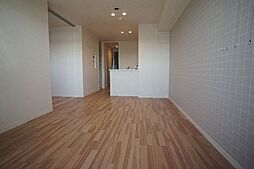 コンフォーザ 00302 3階1LDKの室内