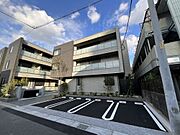 キャスティング 2階 築1年の賃貸物件