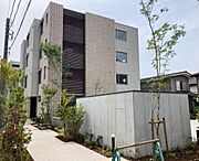 中山駅より徒歩5分 1階 築1年5ヶ月の賃貸物件