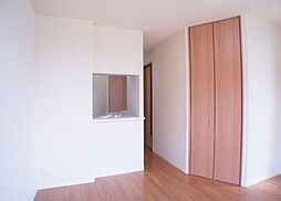 ディアス・コスモ大泉　壱番館 00201 2階ワンルームの室内