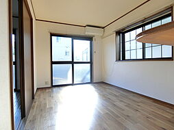 マリーゴールド 0101 1階2LDKのリビング/ダイニング