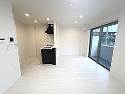 Luminous coat 1階1LDKのリビング/ダイニング