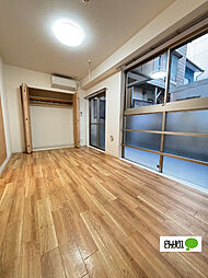 ペルソンヌ・弘明寺 0102 1階ワンルームのリビング/ダイニング