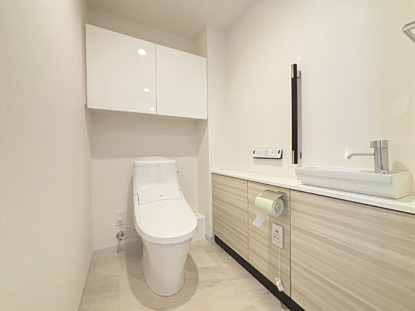 apartment 東京都八王子市大和田町５丁目
地図を見る