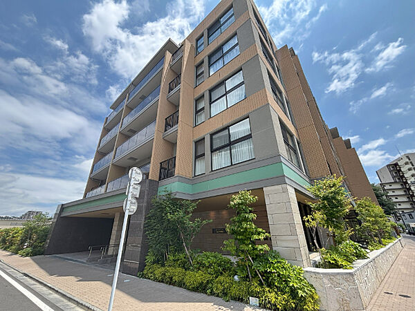 apartment 東京都八王子市大和田町５丁目
地図を見る