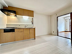 コーポニュー大塚 0503 5階3LDKのリビング/ダイニング