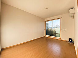 カルテット小豆沢 0202 2階1LDKのリビング/ダイニング