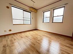 ハーヴェストIII 0215 2階1Kのリビング/ダイニング