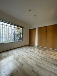 ロイヤルバティール 0101 1階2Kのリビング/ダイニング