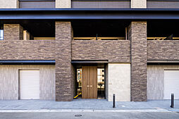9 / 17