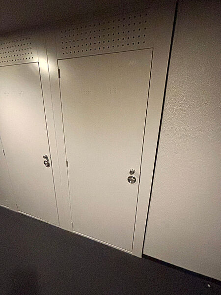 大きい荷物も収納可能なトランクルーム