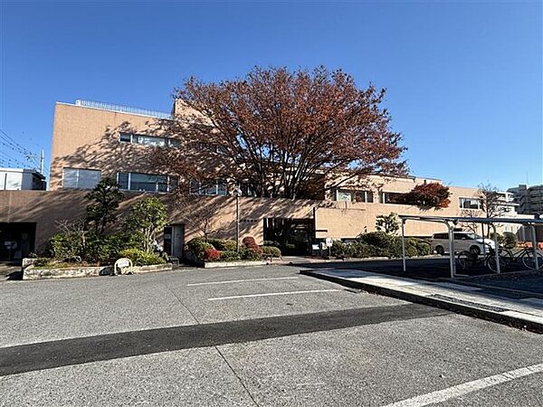 病院「医療法人南越谷病院まで291m」