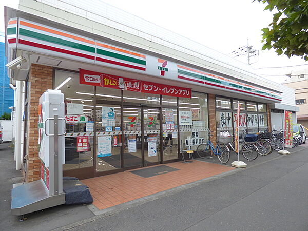 コンビニ「セブンイレブンみずほ台店まで324m」