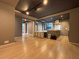 エリシオン 1階3LDKのリビング/ダイニング