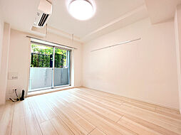 メゾンロア 0108 地下1階1Kのリビング/ダイニング