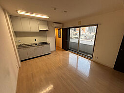 コンフォール新小岩 4階1LDKのリビング/ダイニング