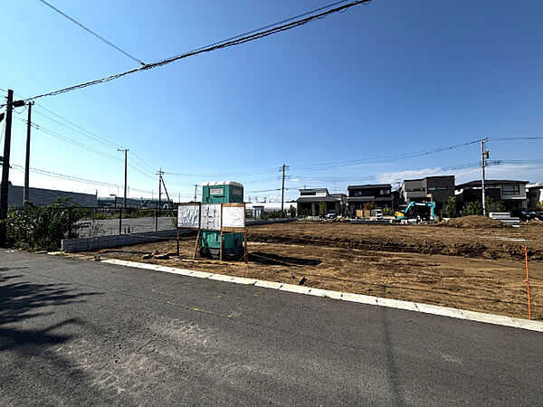 本物件部分＋前面道路