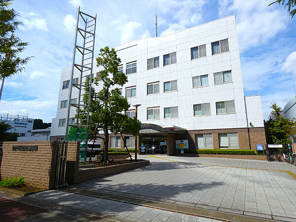 警察署、交番「都筑警察署まで2559m」