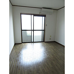 ジェネシス・リンク 0102 1階1Kのリビング/ダイニング