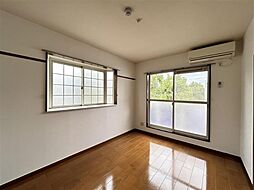 アイランドII 0203 2階2DKのリビング/ダイニング